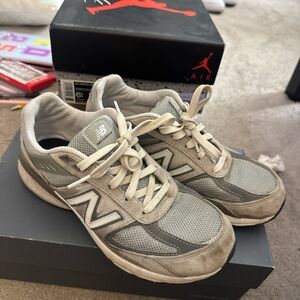 New Balance Men's Gray and White Sneakers